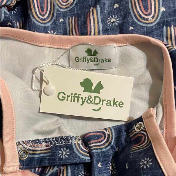 🌈 Rainbow Pet Ruffle Shirt - Picture 7 of 7